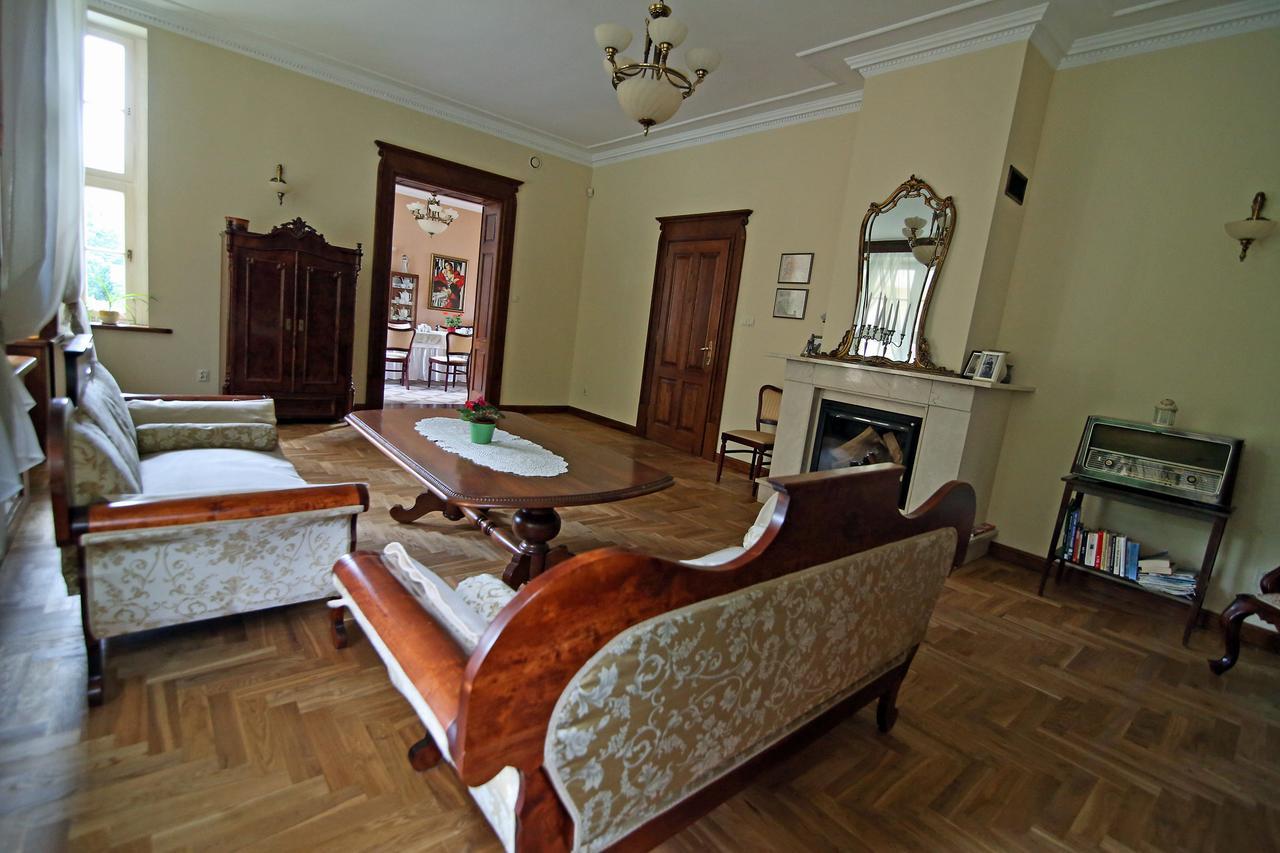 Bed and Breakfast Dwór Bieland Elbląg Exterior foto