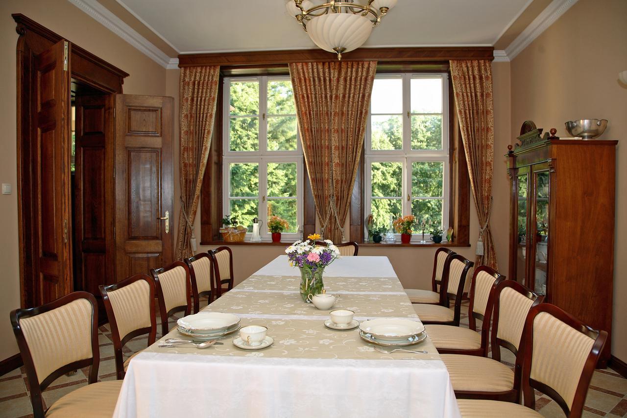 Bed and Breakfast Dwór Bieland Elbląg Exterior foto